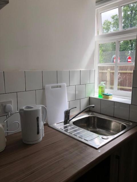 Luxury Lavish Studio Apartments Le1 레스터 외부 사진